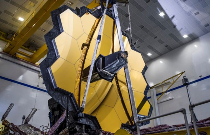 ΔΙΑΣΤΗΜΙΚΟ ΤΗΛΕΣΚΟΠΙΟ JAMES WEBB: ΤΟ «ΜΑΤΙ» ΤΗΣ ΑΝΘΡΩΠΟΤΗΤΑΣ ΣΤΟ ΣΥΜΠΑΝ