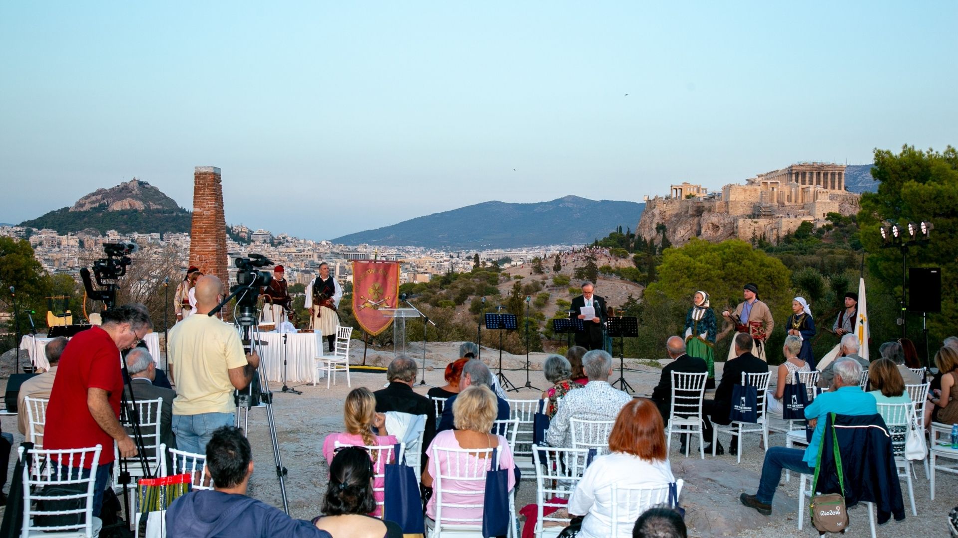 O “Λόγος του Κολοκοτρώνη προς τους νέους στην Πνύκα”  παρουσία εκπροσώπων της πολιτικής και στρατιωτικής ηγεσίας