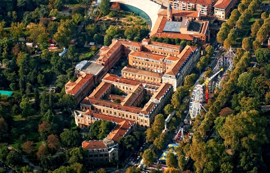 图卢兹大学 1 Capitole