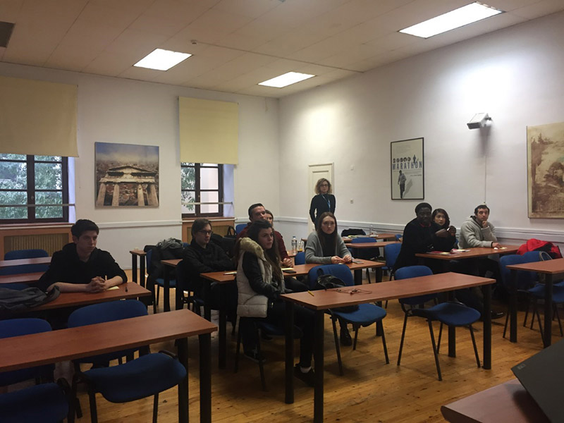 Εκπρόσωποι της Ύπατης Αρμοστίας για τους Πρόσφυγες επισκέφτηκαν το New York College