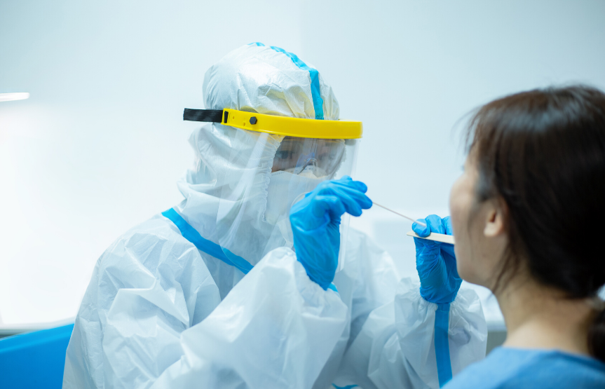 THE COVID-19 PANDEMIC A brief essay on transmission, infection, symptoms and treatment