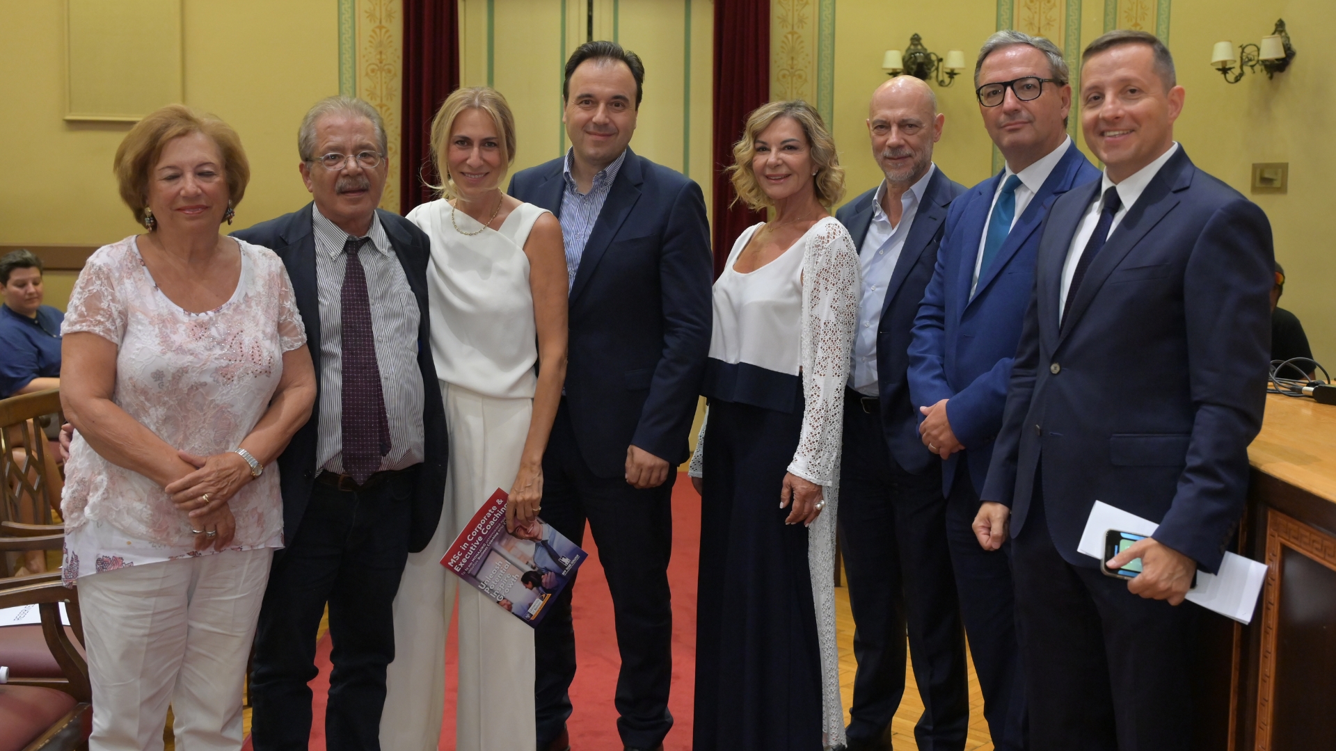 Παρουσία του Υπουργού Ψηφιακής Διακυβέρνησης, κ. Δημήτρη Παπαστεργίου, σημαντικών παραγόντων των Ελληνικών Επιχειρήσεων, της ακαδημαϊκής κοινότητας και μελών του ΣΕΒ και υπό την Αιγίδα του Συμβουλίου Ανταγωνιστικότητας, η Ημερίδα του New York College για το Coaching Στελεχών των Επιχειρήσεων.