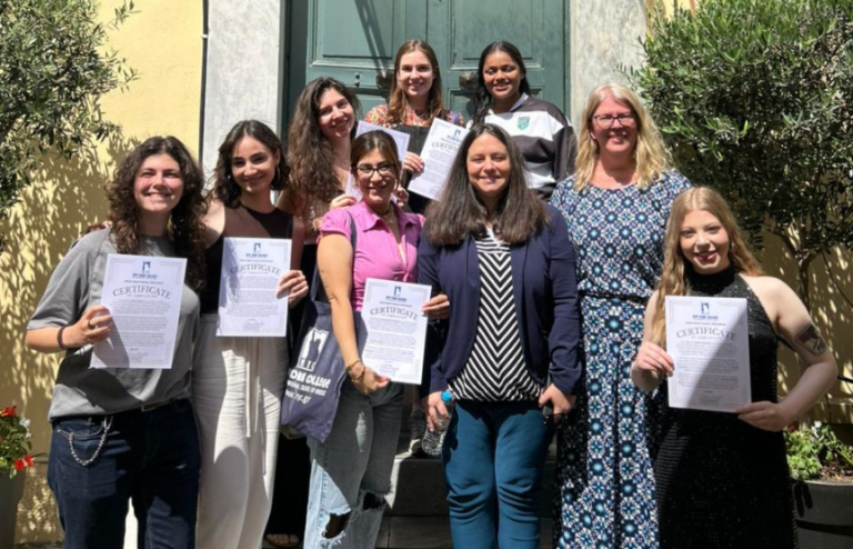 Peer Mentoring at New York College: Ένα Ταξίδι Ανάπτυξης, Σύνδεσης και Ανήκειν